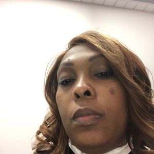 Meet your Posher, Annette